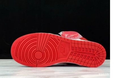 - AIR HIGH RETRO OG '85 1 'NEW BEGINNINGS' JORDAN 0709